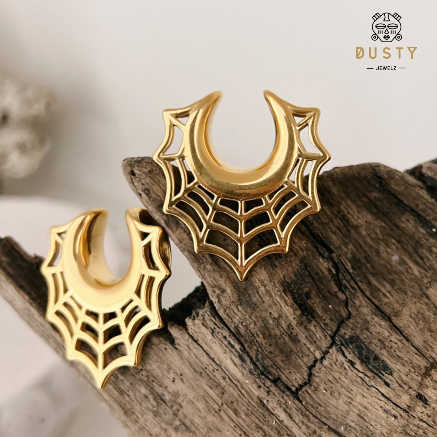 Spider Web Saddle Plugs | Steel Spreader Hangers - DustyJewelz