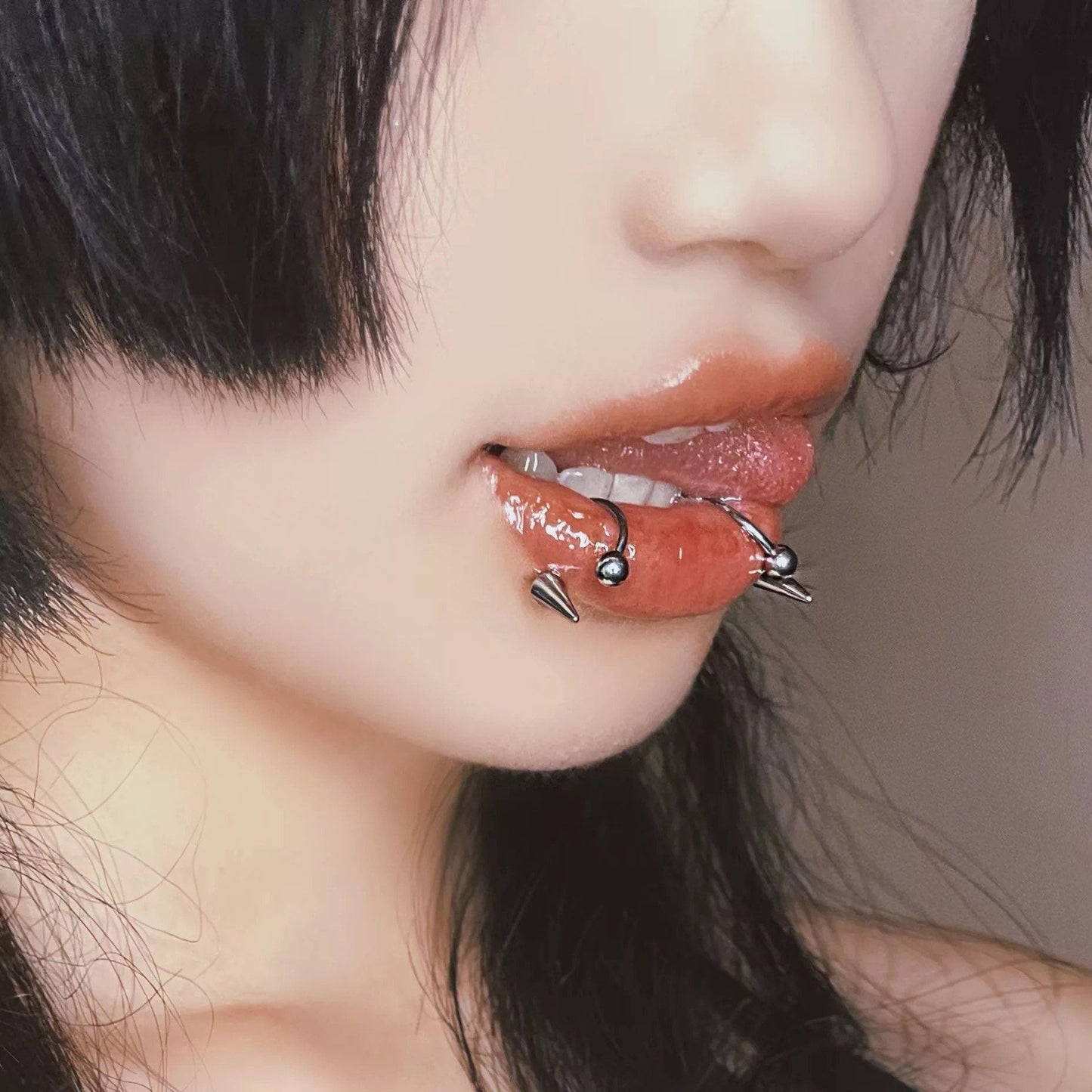 Spike Lippy Loop Labret Ring Horseshoe | Snake Bite Piercing | Lip Hugger - DustyJewelz