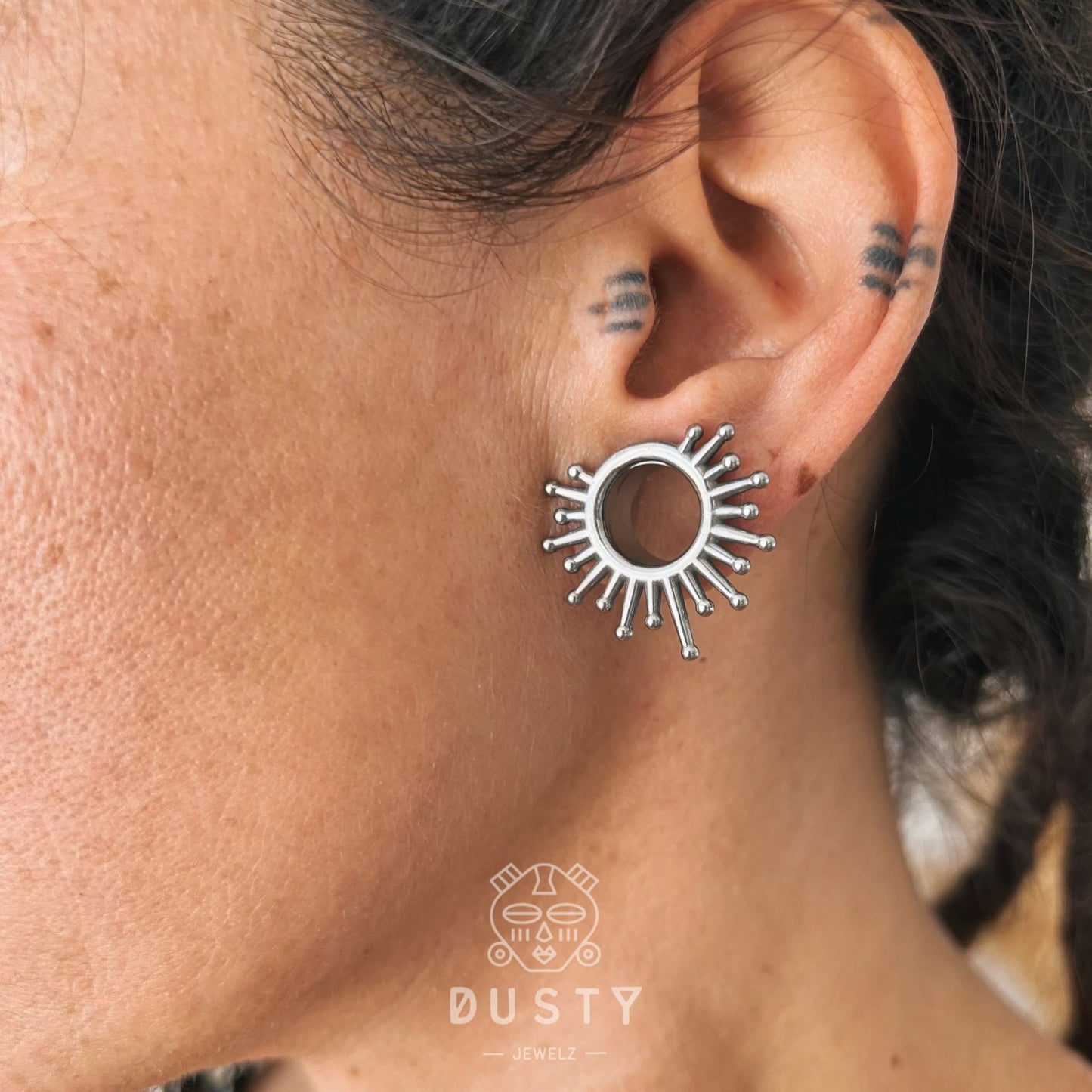 Sunburst Steel Tunnels | Screw Back Plugs - DustyJewelz