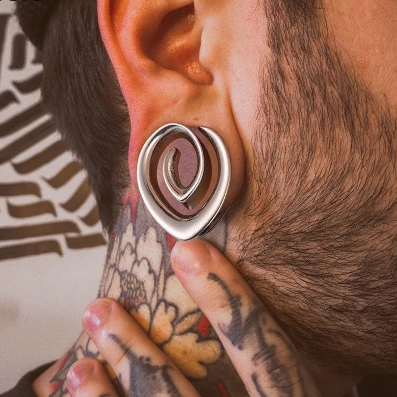 Swirl Teardrop Ear Saddle Spreader | Spiral Steel Tunnels - DustyJewelz