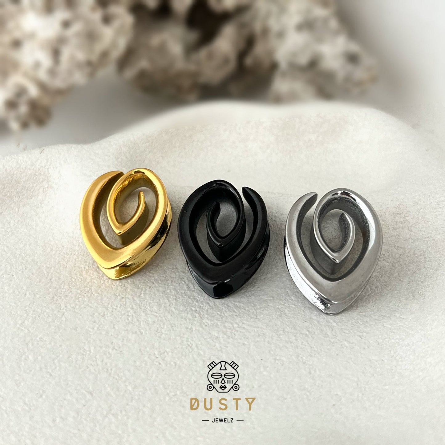 Swirl Teardrop Ear Saddle Spreader | Spiral Steel Tunnels - DustyJewelz