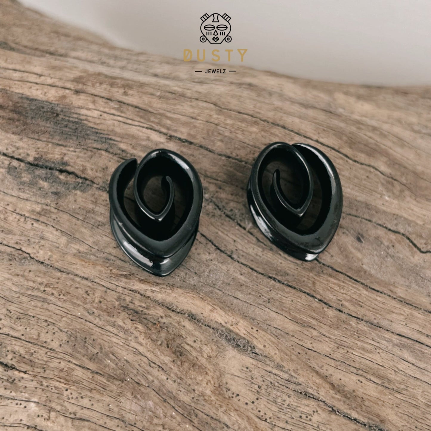 Swirl Teardrop Ear Saddle Spreader | Spiral Steel Tunnels - DustyJewelz