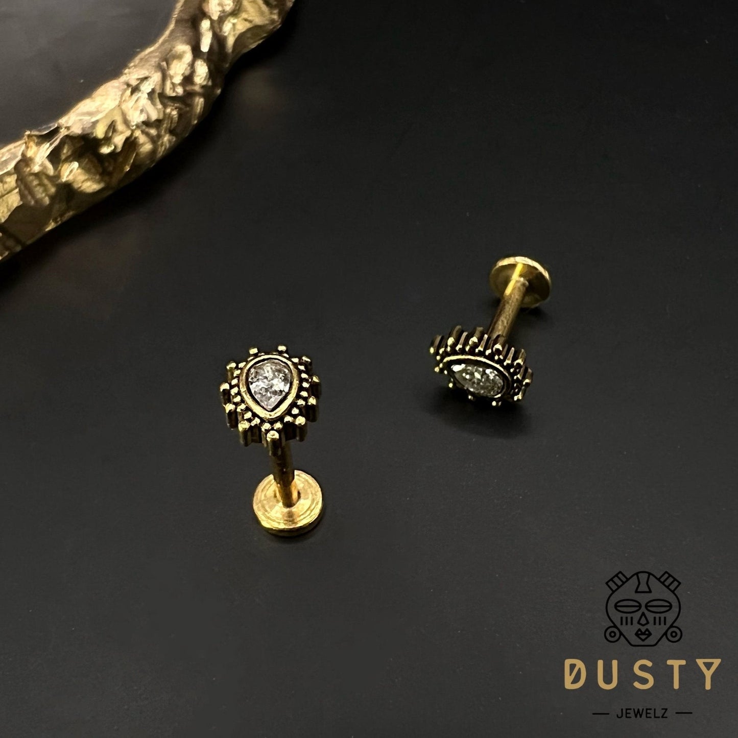 Teardrop Gem Labret Stud | Medusa Piercing | 16g Surgical Steel - DustyJewelz
