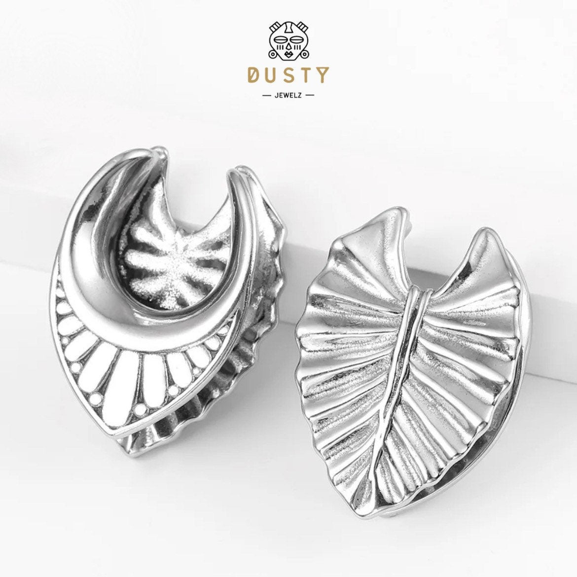 Teardrop Leaf Saddle Plugs | Steel Spreaders - DustyJewelz