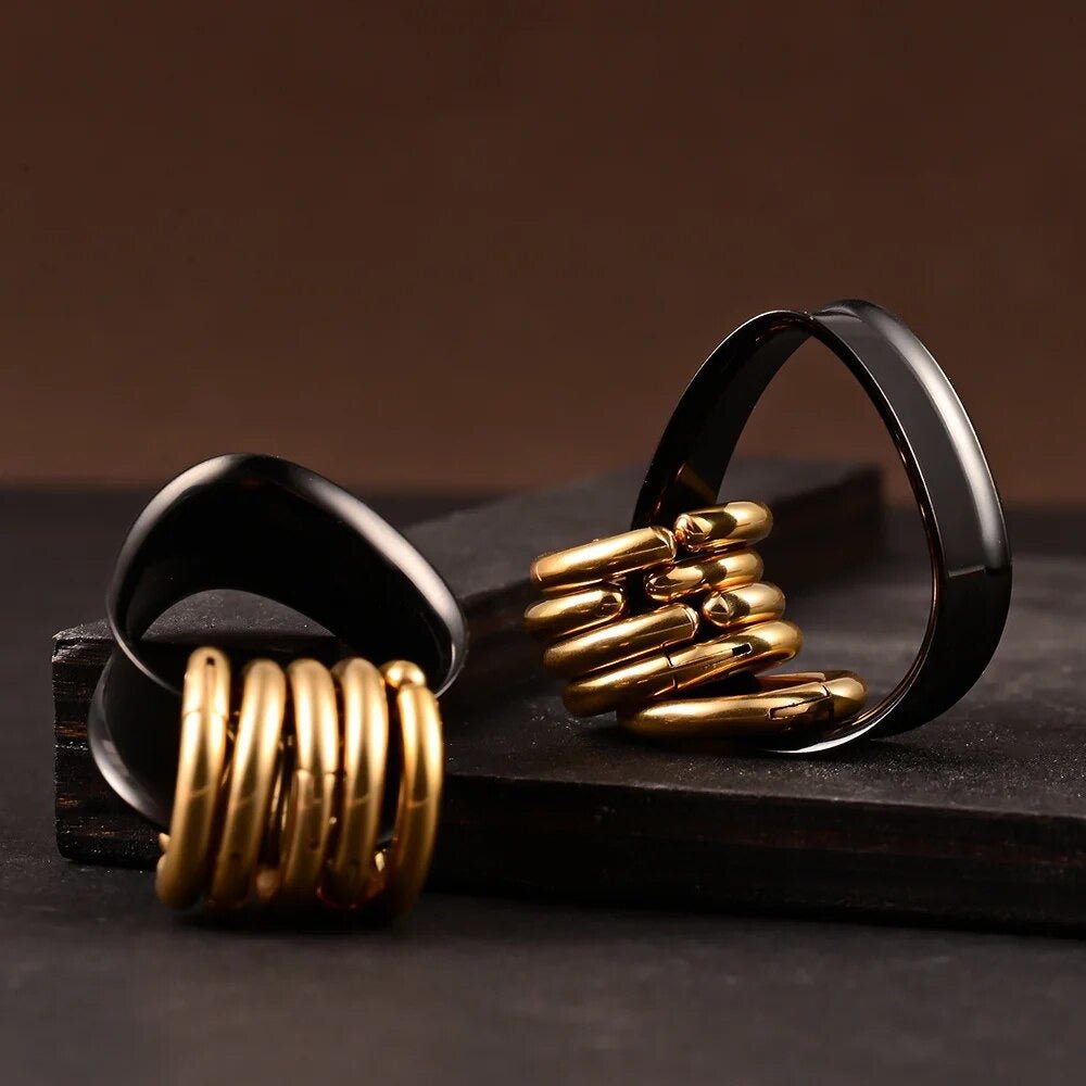Teardrop Tunnels And Ring Stack Set | Steel Eyelets With Dangle Rings - DustyJewelz