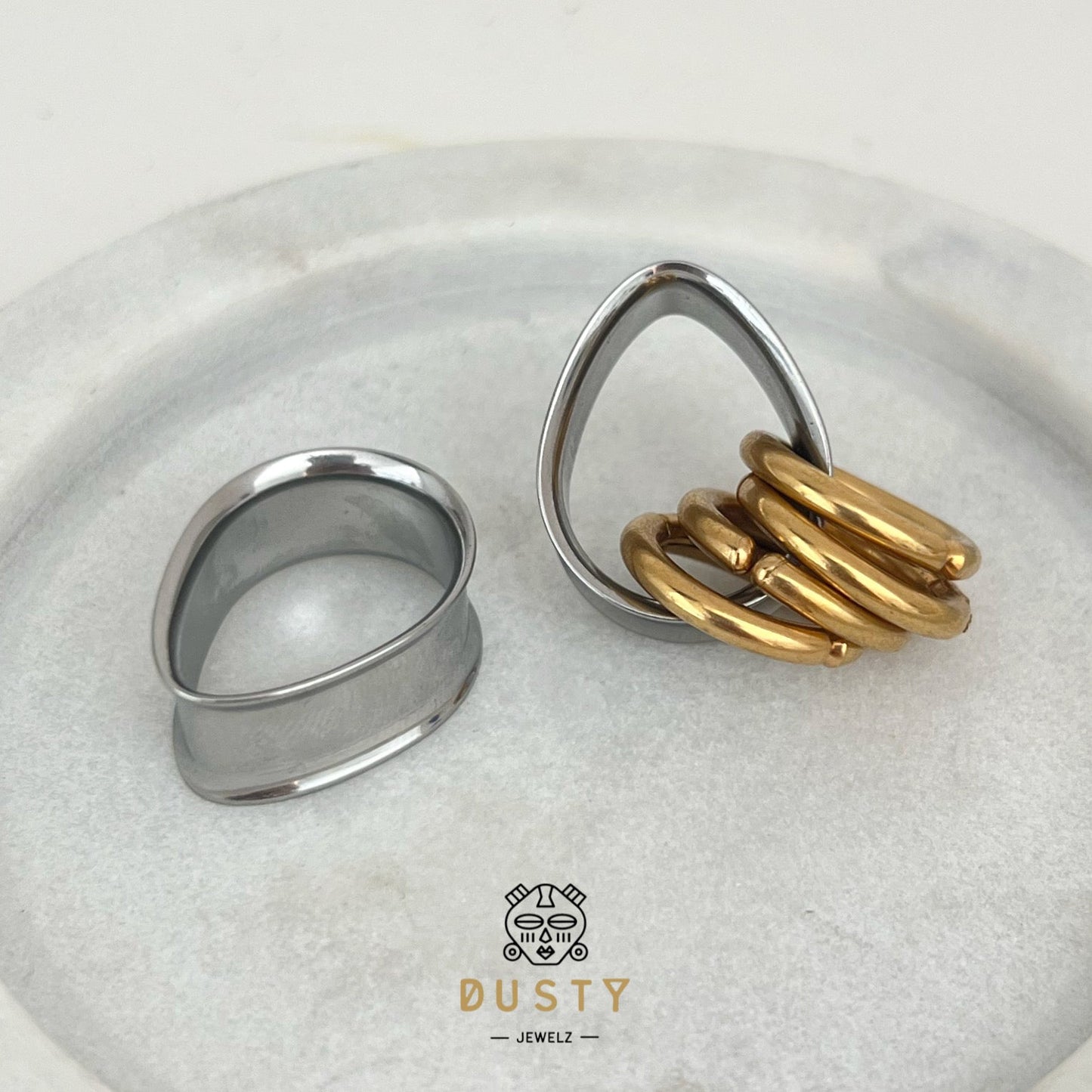 Teardrop Tunnels And Ring Stack Set | Steel Eyelets With Dangle Rings - DustyJewelz