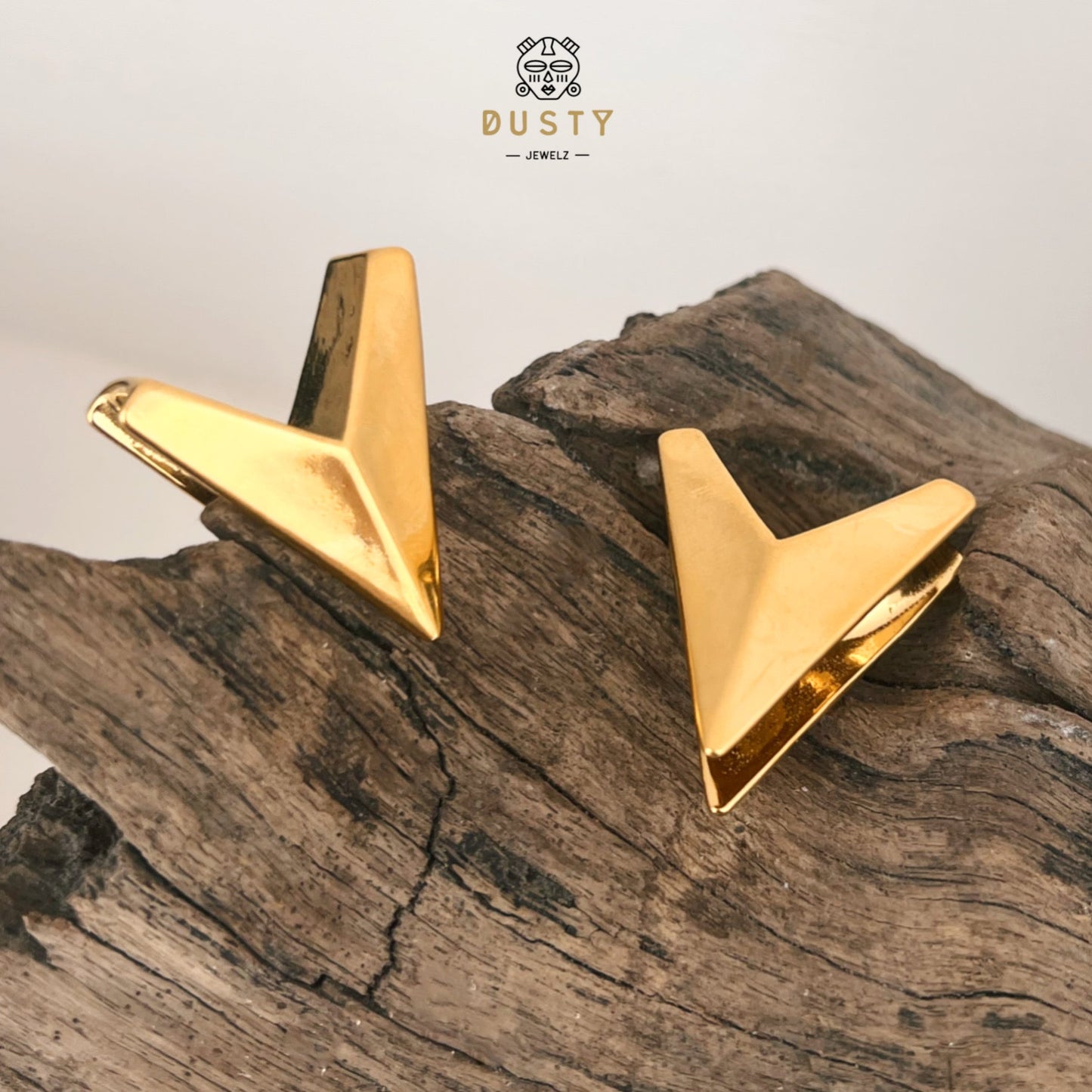 Triangle Saddle Plugs | Arrow Head Spreaders - DustyJewelz