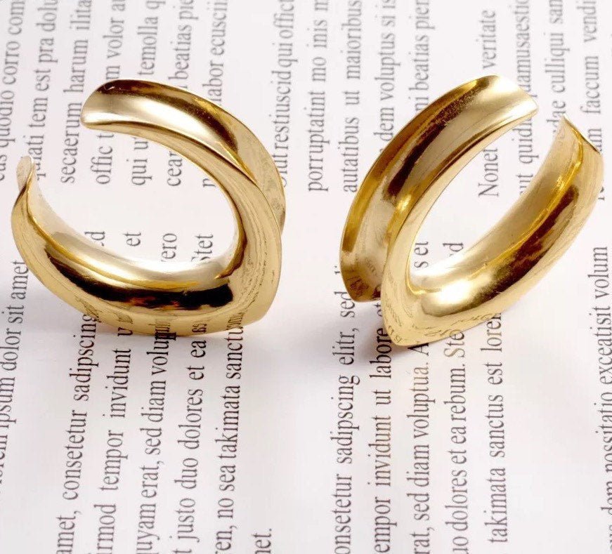 V- Shaped Saddle Spreader | Plattform Hangers - DustyJewelz