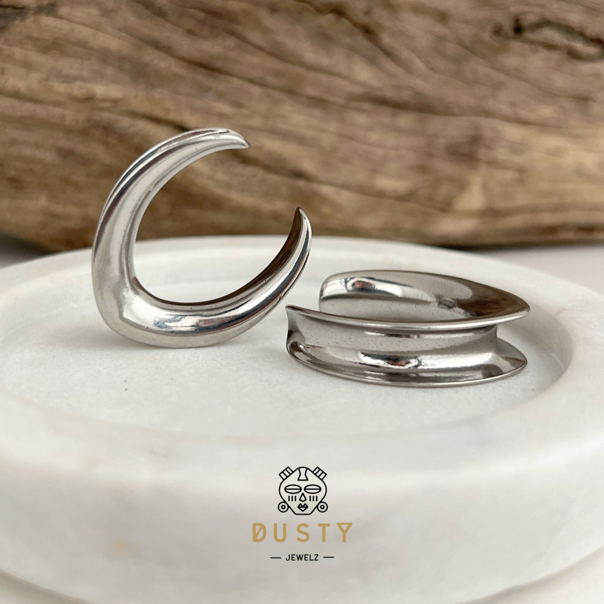 V- Shaped Saddle Spreader | Plattform Hangers - DustyJewelz