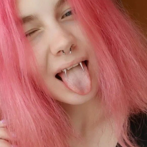 Vampire Fangs | Dracula Smiley Teeth Frenulum Lip Piercing - DustyJewelz