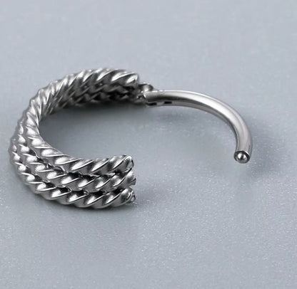 Triple Stacked Septum Ring | Rope Clicker