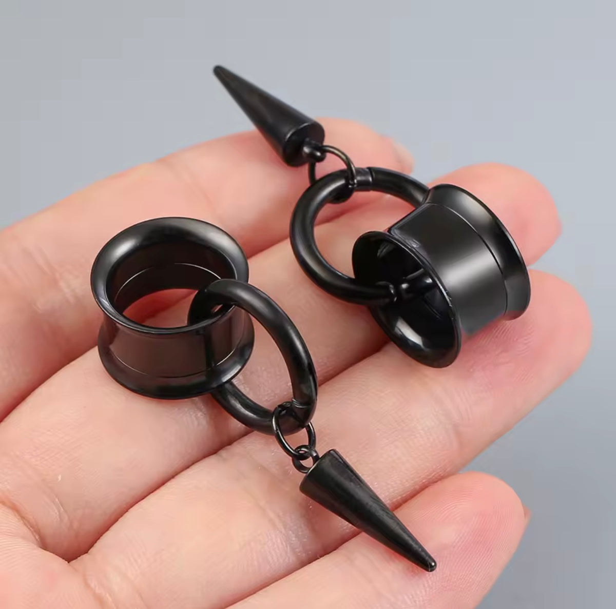 Spike Dangle Ear Tunnels with Removable Hinged Ring | 6–25mm
