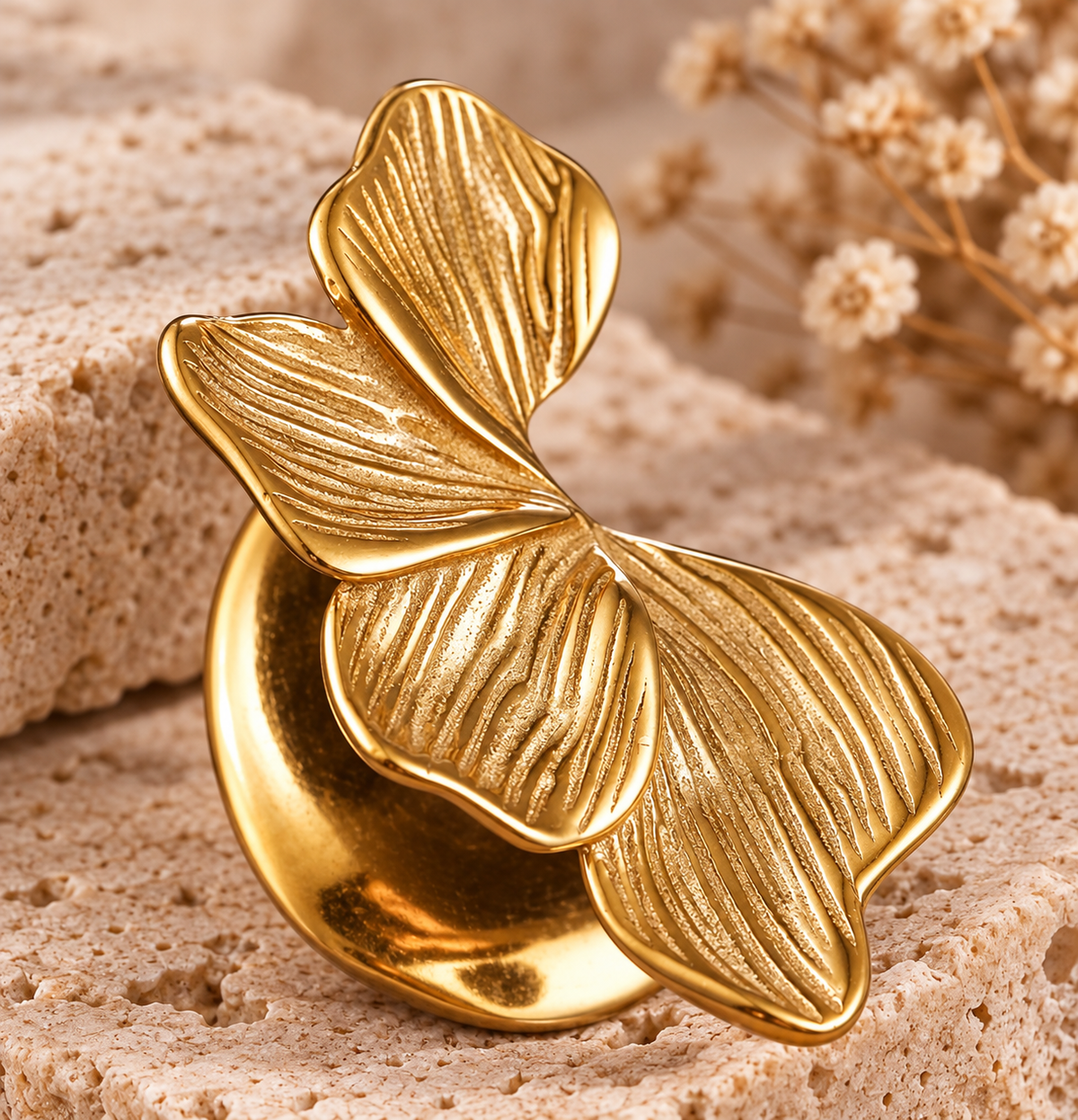 Flower Petal Saddle Ear Plugs – Stainless Steel
