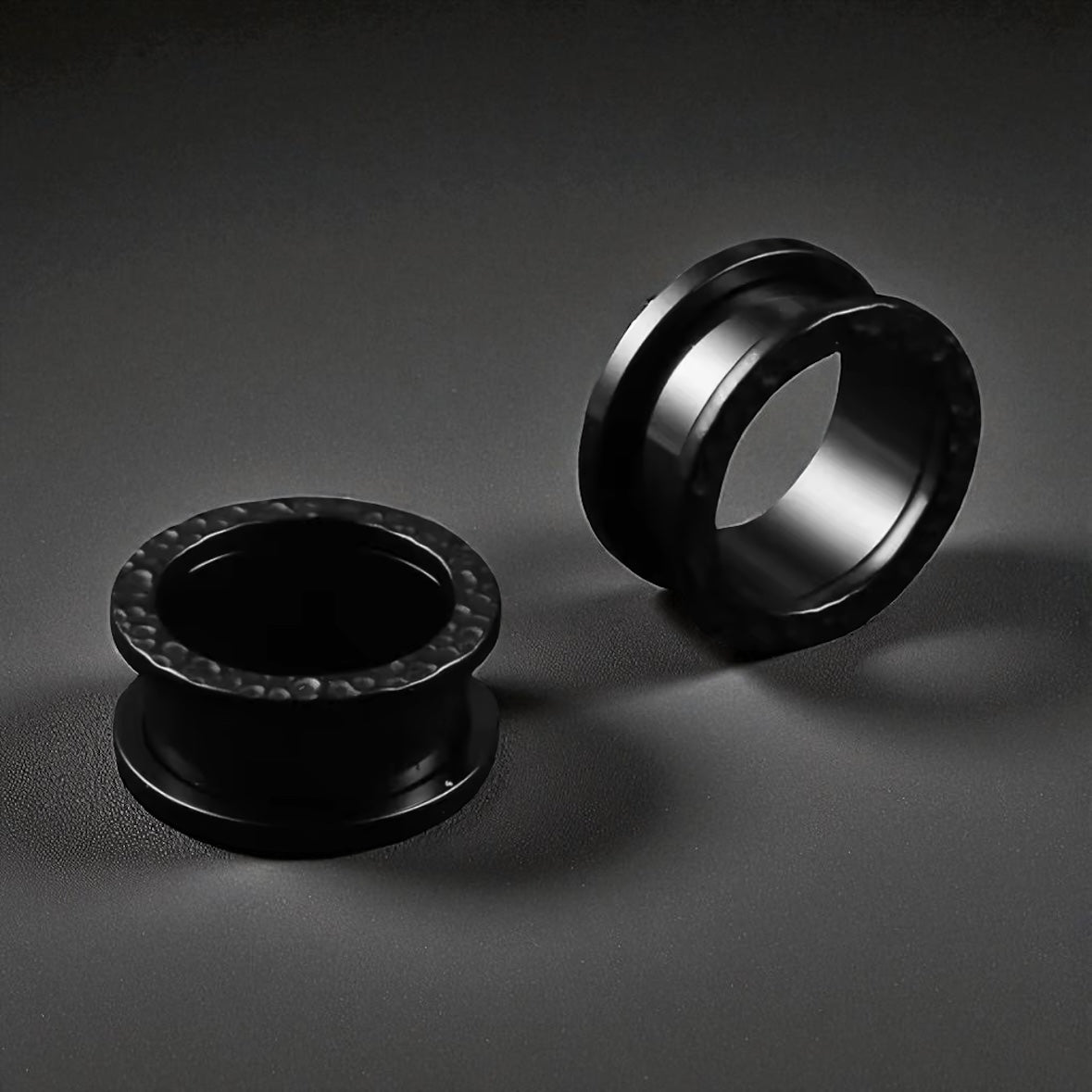 Hammered Stainless Steel Tunnels | Double Flare Screw Back