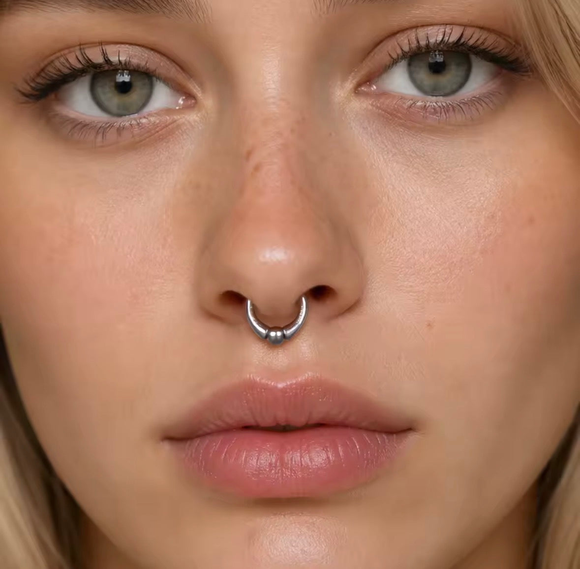 Chunky Captive Ball Clicker Ring | 16G Septum