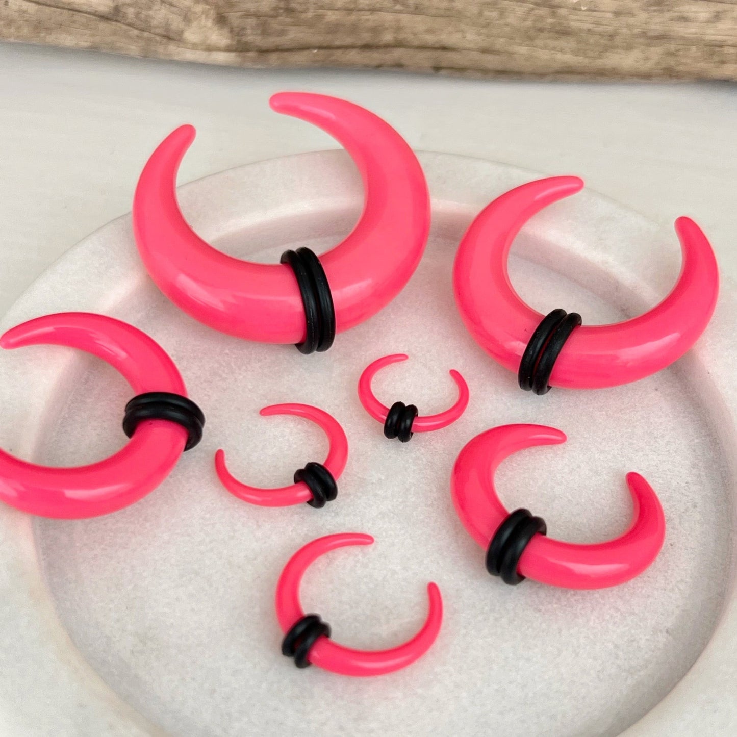 Bull Taper Septum Pincher | Acrylic Crescent Tapers