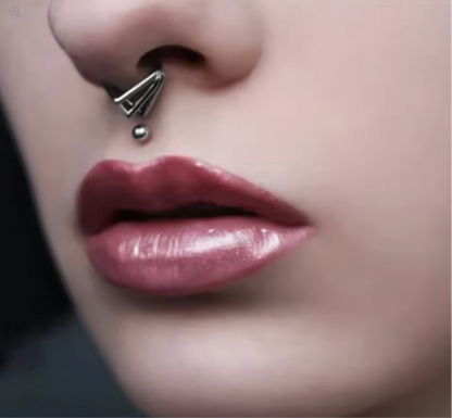 Triple Stack Teardrop Clicker | Layered Septum Ring