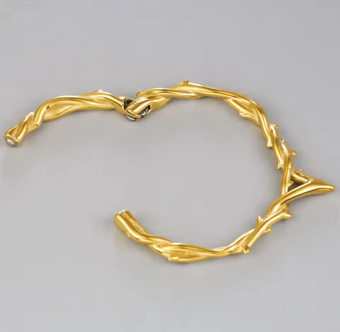 Thorn Vine Hoop Ear Weights