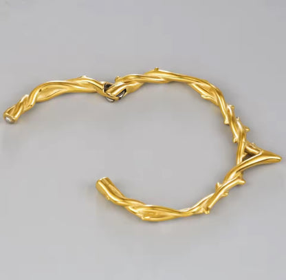 Thorn Vine Hoop Ear Weights