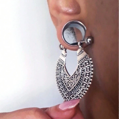 Filigree Shield Barbell Dangle Tunnels | Double Flare Ear Plugs