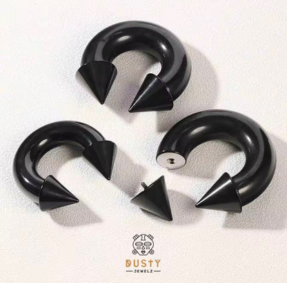 Spiked Circular Barbell | Heavy Gauged Horseshoe
