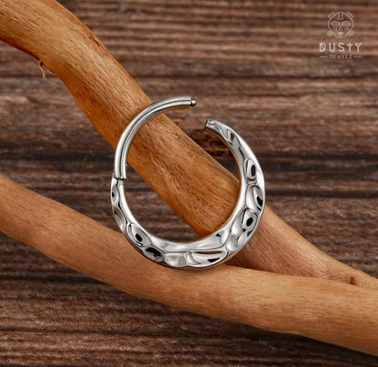 Hammered Hinged Septum Ring | Stainless Steel Clicker | Titanium