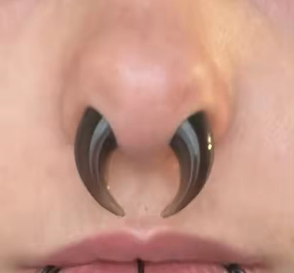 Glass Septum Crescent Pincher | Bull Taper | 6mm -10mm