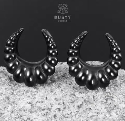 Croissant Saddle Plugs | Lobe Saddles | Spreader Tunnels