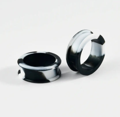 Extra Big Marble Silicone Tunnels | Flexible Plugs | BLACK & WHITE | 8mm - 38mm - DustyJewelz