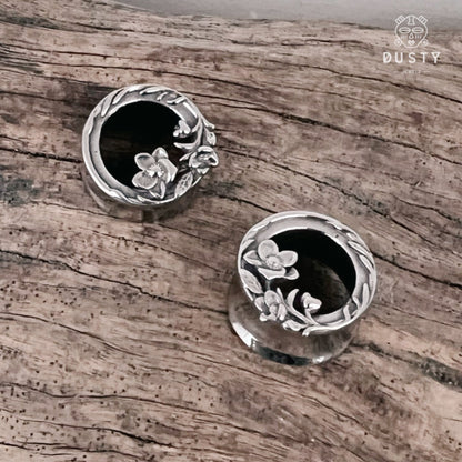 Carved Out Flower Tunnels | Double Flared Steel Plugs - DustyJewelz