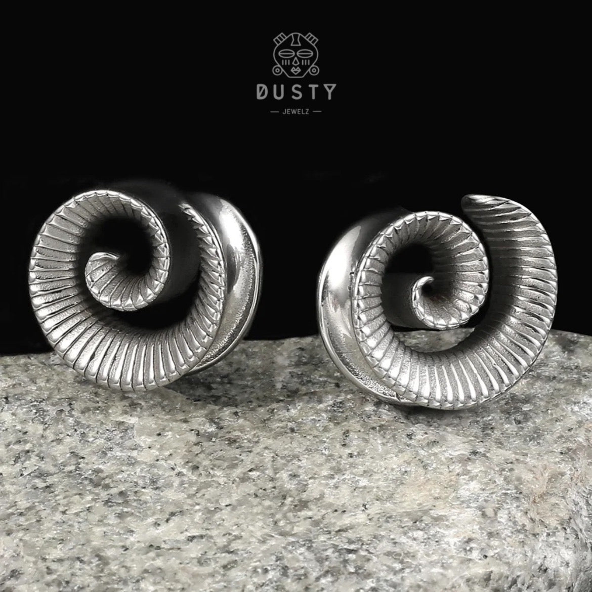 Carved Swirl Ear Saddle Spreader | Spiral Steel Tunnels - DustyJewelz