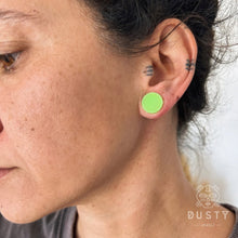Load image into Gallery viewer, Lime Green Silicone Plugs | Double Flare - DustyJewelz

