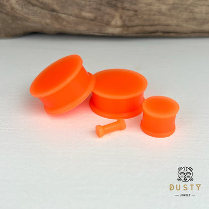 Orange Silicone Plugs | Double Flare - DustyJewelz