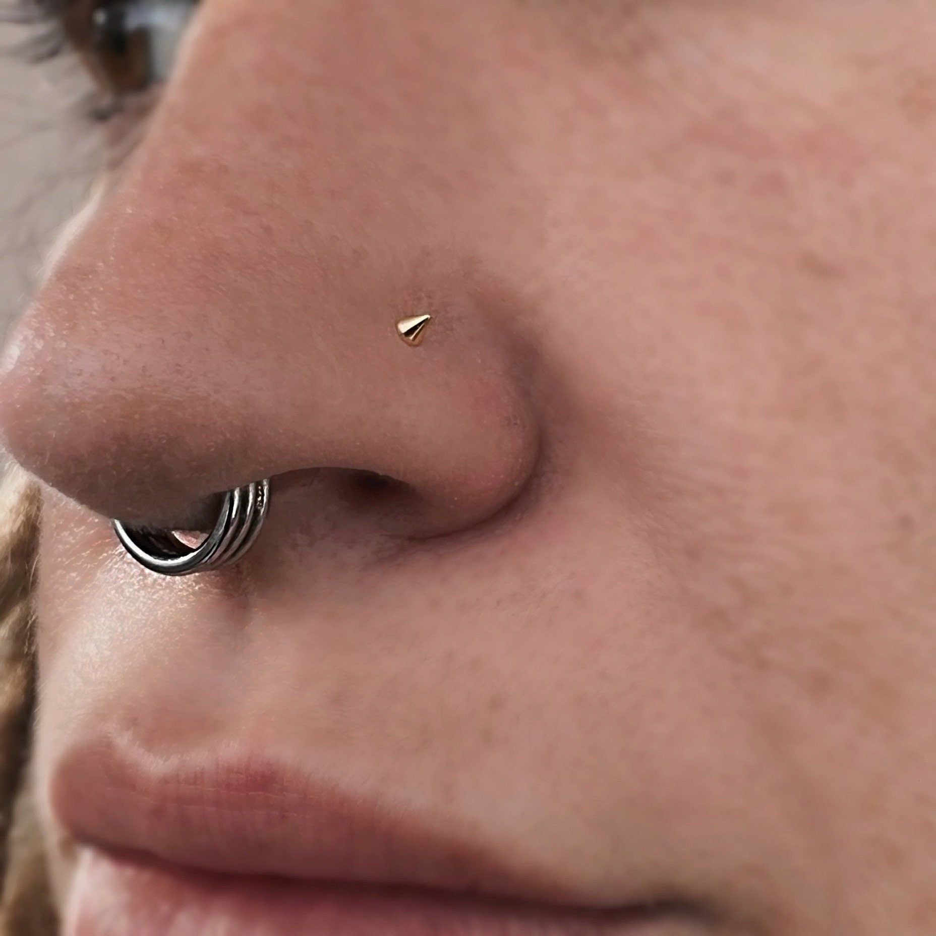 Spiked nose deals stud