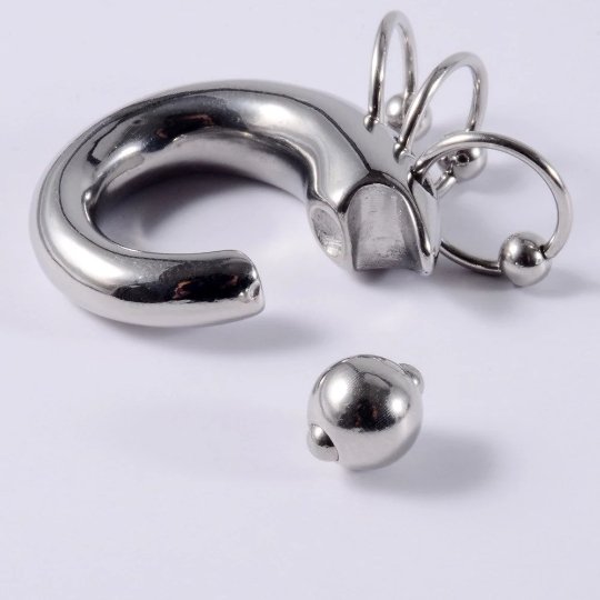 Spring Loaded Ball Closure Triple Ring Detail - DustyJewelz